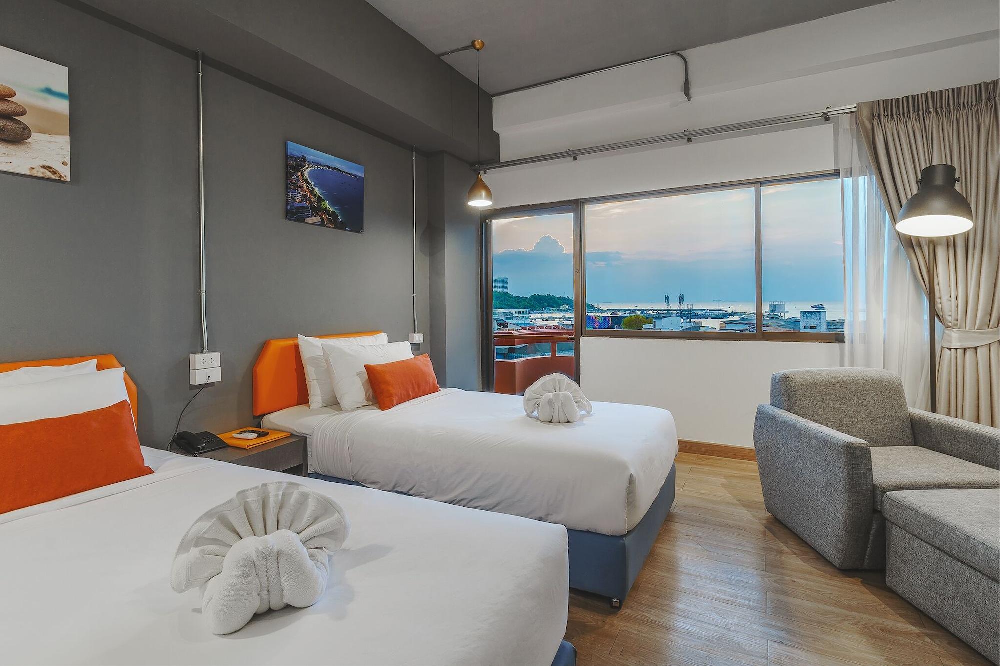 7 Days Premium Hotel Pattaya Exterior photo