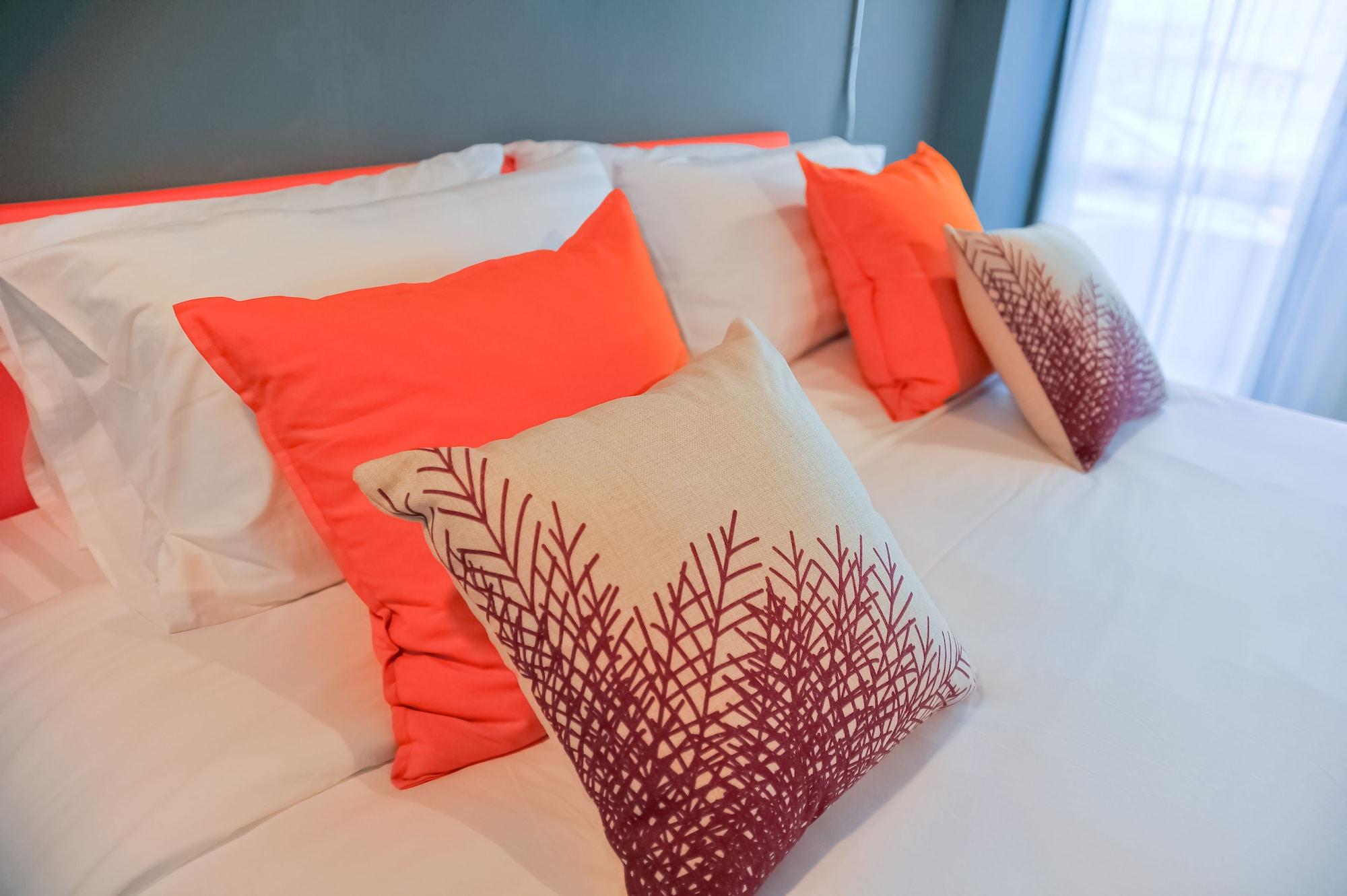 7 Days Premium Hotel Pattaya Exterior photo